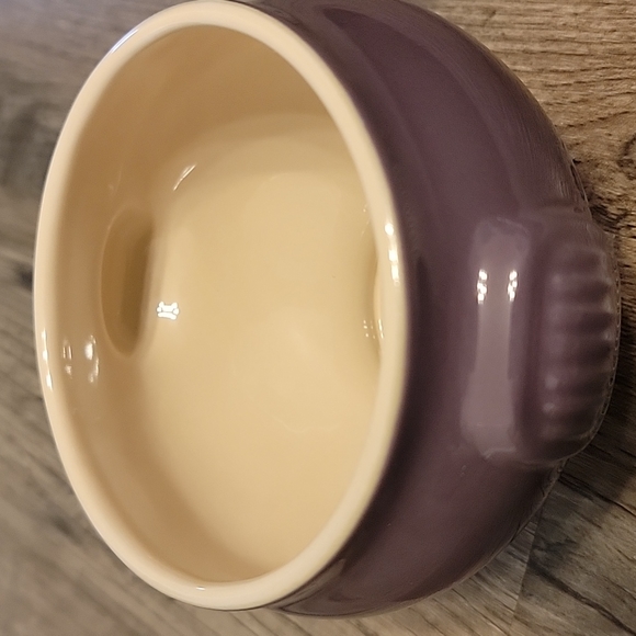 Le Creuset Cassis Lion Head Soup Bowl - Picture 7 of 9